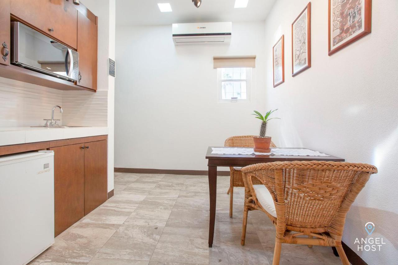 Studio Apartments In Downtown La Paz Walk To Seaside Malecon المظهر الخارجي الصورة